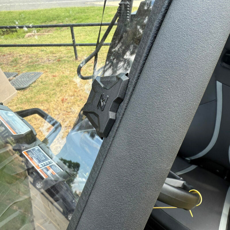 Tool Less Windshield Hard Coated Poly Can