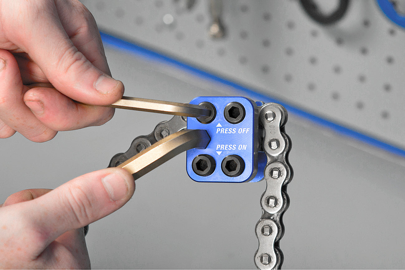 Motion Pro - 08-0675 - 2020s - Universal Chain Master Link Press Tool