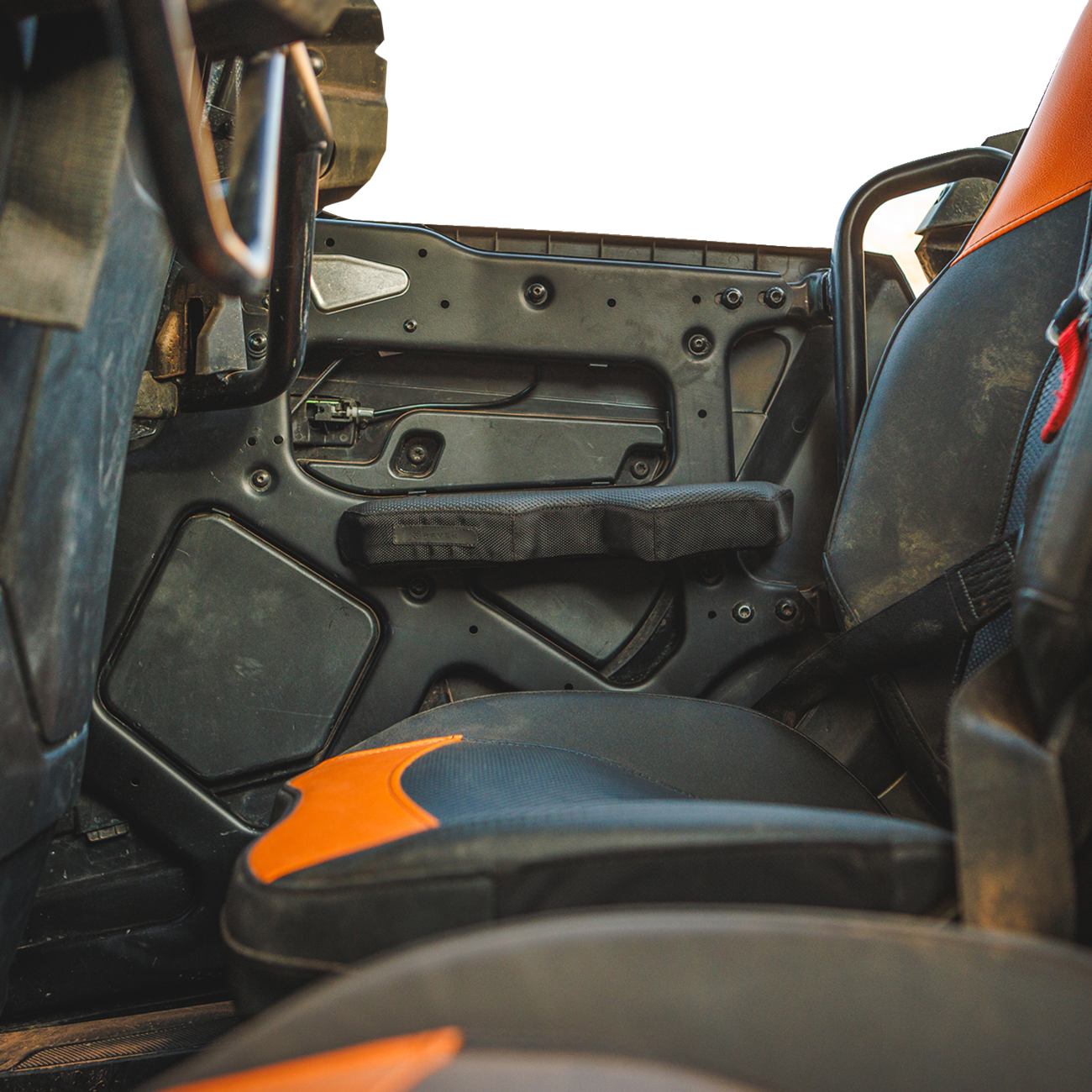 RAVEK 64-3001 Heavy Duty Adjustable Armrests for Polaris RZR Pro XP 2017-2023