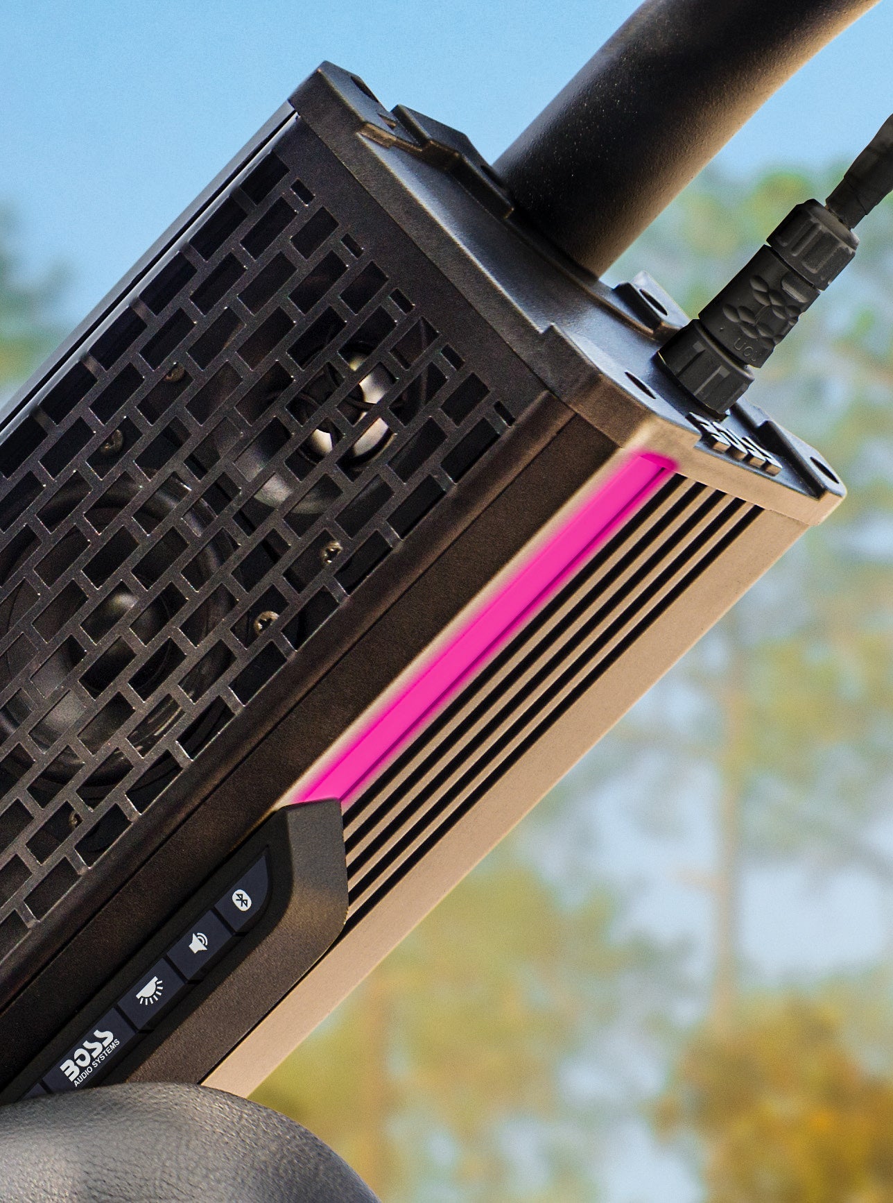 BOSS AUDIO BRT14A Amplified 14 - Inch Weatherproof Sound Bar with RGB Lighting and Bluetooth - Moto - House MX