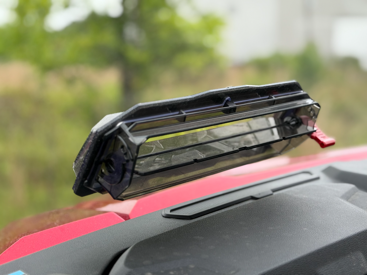 Versa Vented Windshield Uv Resistant