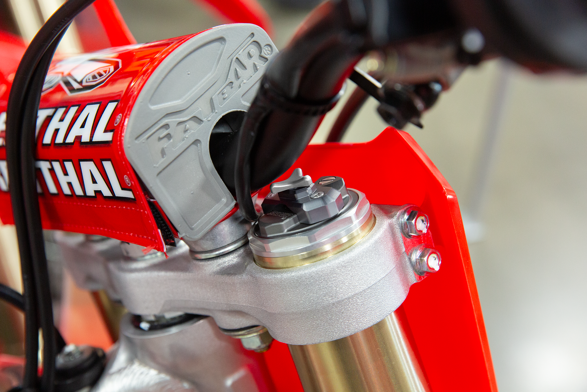 Motion Pro 11-0123 49mm Showa Forks Tall Compression Adjuster